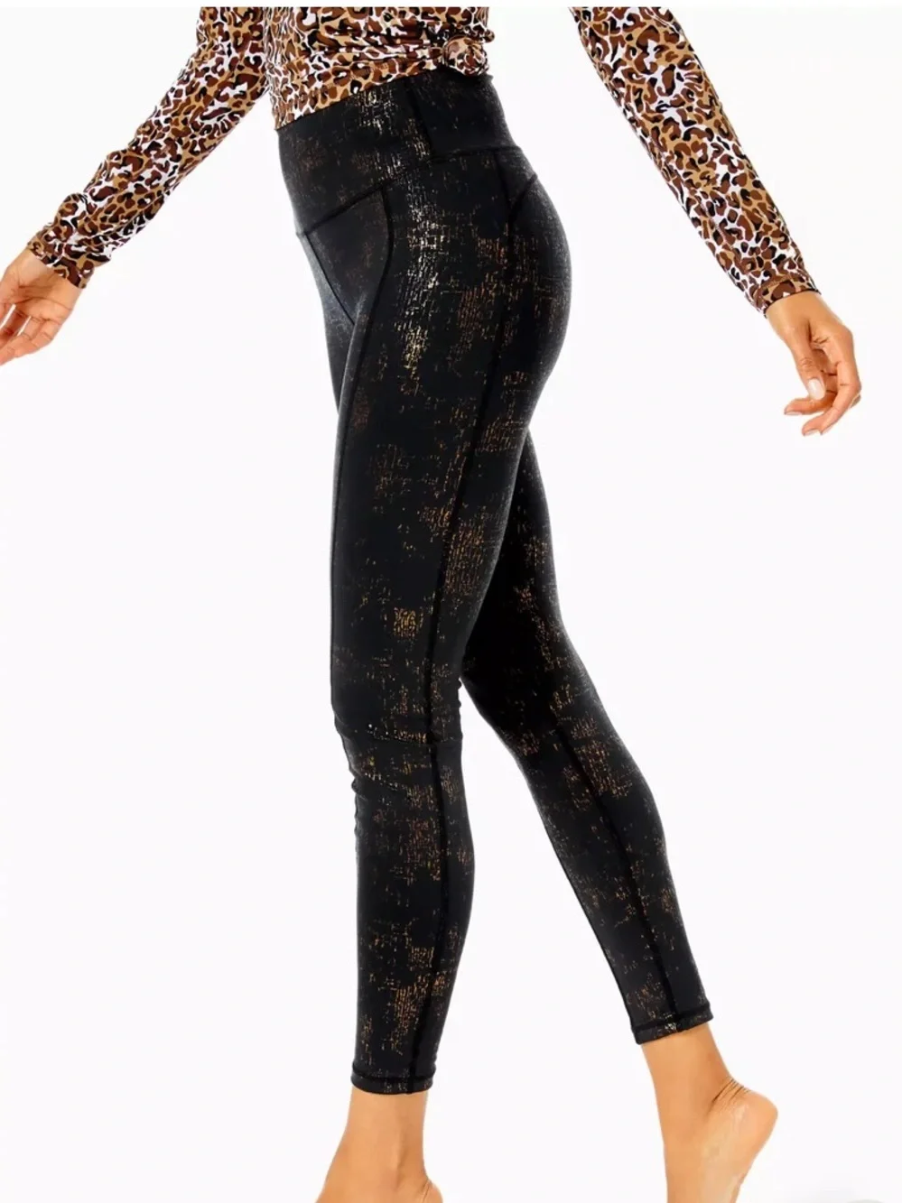 Lilly Pulitzer Luxletic Weekender High Rise Legging Multi Time To Tiki Foil Sz S